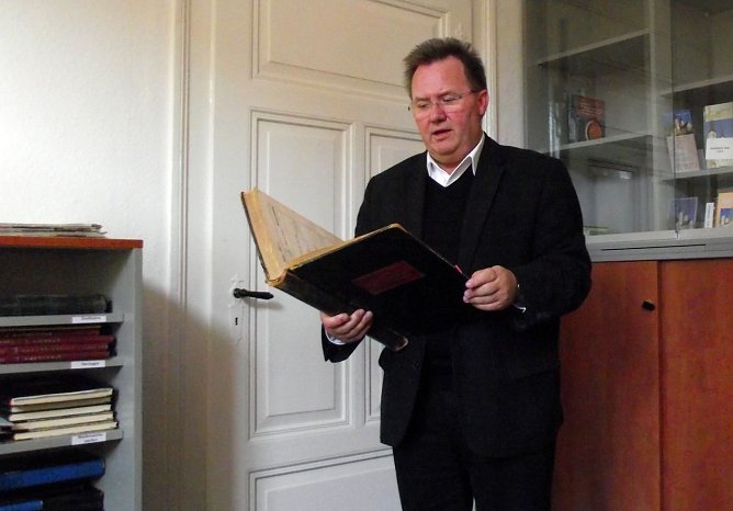 Dompfarrer Richard Hentrich (Foto: K. Frank) Dompfarrer Richard Hentrich (Foto: K. Frank)