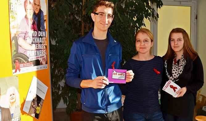 Schleife zeigen (Foto: Tina Schneppe, FHN) Schleife zeigen (Foto: Tina Schneppe, FHN)