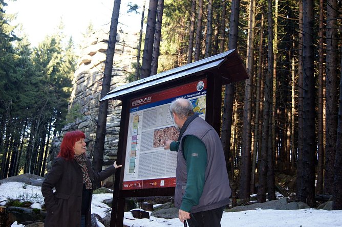 Neue Info-Tafel (Foto: Papies/Nationalpark) Neue Info-Tafel (Foto: Papies/Nationalpark)