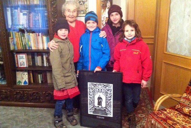 &Uuml;berreicht (Foto: privat)