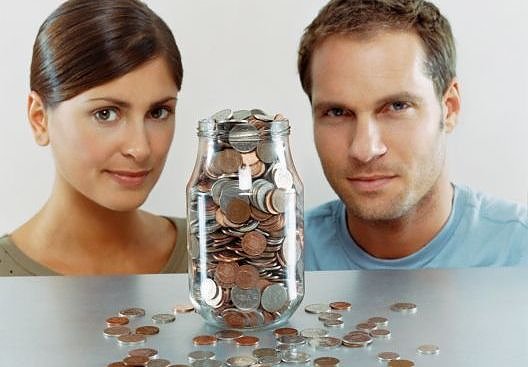 Das Sparbuch hat ausgedient (Foto: © Digital Vision/Photodisc/Thinkstock) Das Sparbuch hat ausgedient (Foto: © Digital Vision/Photodisc/Thinkstock)