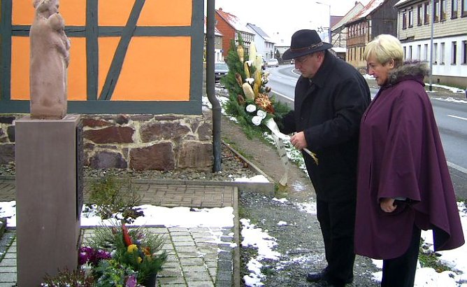 Der Opfer von Flucht und Vertreibung gedacht (Foto: Eisfeld)