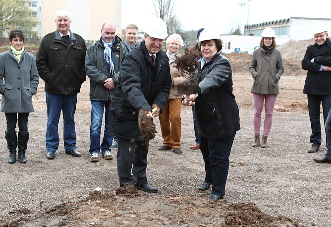 In die Erde gestochen (Foto: nnz)