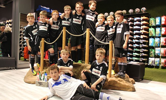 Neue Bälle (Foto: M. Liedke) Neue Bälle (Foto: M. Liedke)