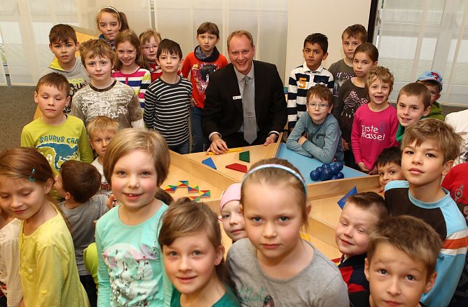 Mini-Mathematikum in der Nordh&auml;user Kreissparkasse (Foto: nnz)