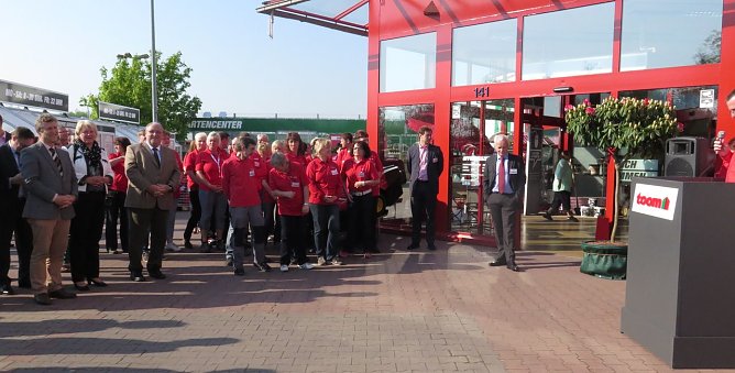 Er&ouml;ffnung zelebriert (Foto: nnz)
