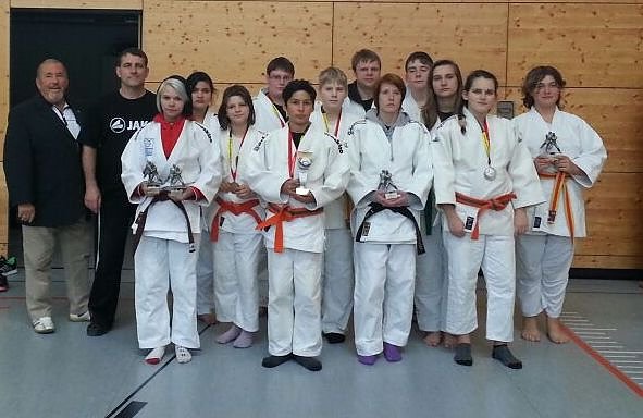 Erfolgreiche K&auml;mpfer (Foto: privat)