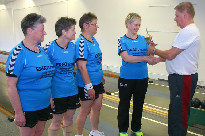 Der Kreispokal der Keglerinnen geht nach Salza (Foto: Uwe Tittel)