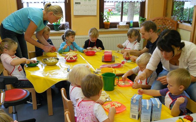 Besuch bei den Eichenbergzwergen (Foto: privat) Besuch bei den Eichenbergzwergen (Foto: privat)