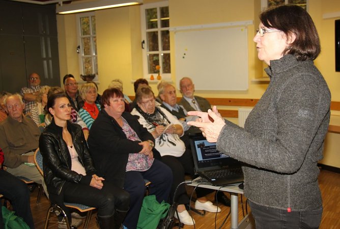 In Liebe und Zorn - Alzheimer-Pflege zu Hause (Foto: Pflegestützpunkt Landkreis Nordhausen) In Liebe und Zorn - Alzheimer-Pflege zu Hause (Foto: Pflegestützpunkt Landkreis Nordhausen)