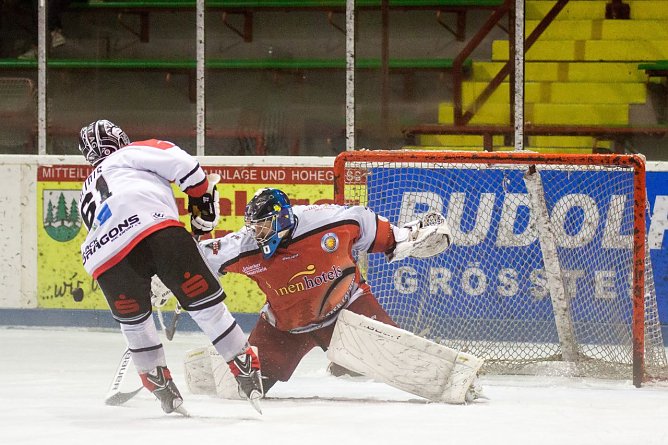 Beim letzten Heimspiel im Nord-Ost Pokal brachte Mario D�Antuono die Erfurter zum Verzweifeln (Foto: Brandes / Sportfotos BS)