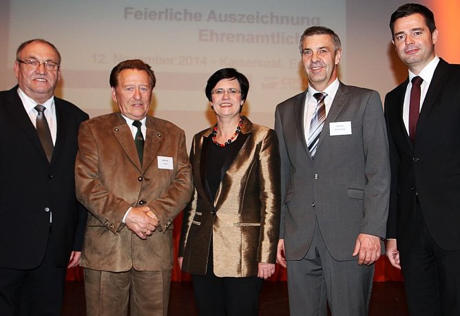 Für das Ehrenamt geehrt (Foto: CDU) Für das Ehrenamt geehrt (Foto: CDU)