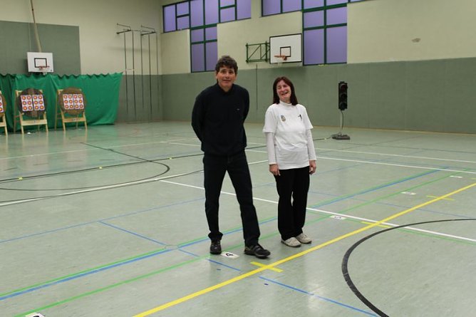 5. Adventsturnier im Bogenschießen (Foto: Karl-Heinz Herrmann) 5. Adventsturnier im Bogenschießen (Foto: Karl-Heinz Herrmann)