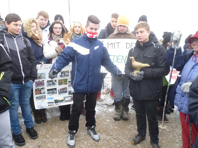 Zeitgeschichtliches Sch&uuml;lerprojekt auf dem Brocken (Foto: Regelschule Ellrich)