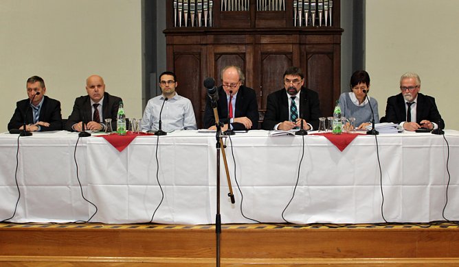 Keinen Konsens auf Bürgerversammlung gefunden (Foto: Karl-Heinz Herrmann) Keinen Konsens auf Bürgerversammlung gefunden (Foto: Karl-Heinz Herrmann)