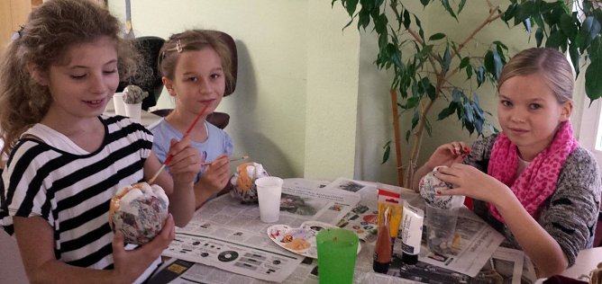 Puppen f&uuml;r den Schweinehirt (Foto: privat)