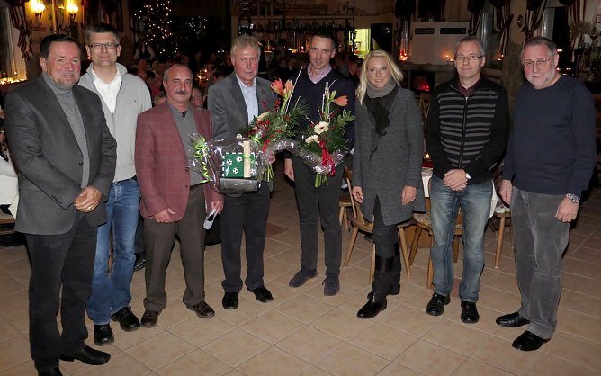 Stabwechsel an der Spitze des NUV (Foto: NUV) Stabwechsel an der Spitze des NUV (Foto: NUV)