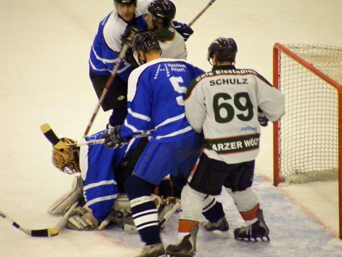 wölfe (Foto: wölfe) wölfe (Foto: wölfe)