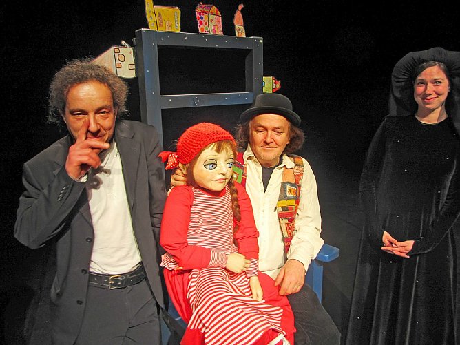 Liedermacher Gerhard Schöne wird mit seiner Jule wieder in Nordhausen auftreten (Foto: Agentur) Liedermacher Gerhard Schöne wird mit seiner Jule wieder in Nordhausen auftreten (Foto: Agentur)