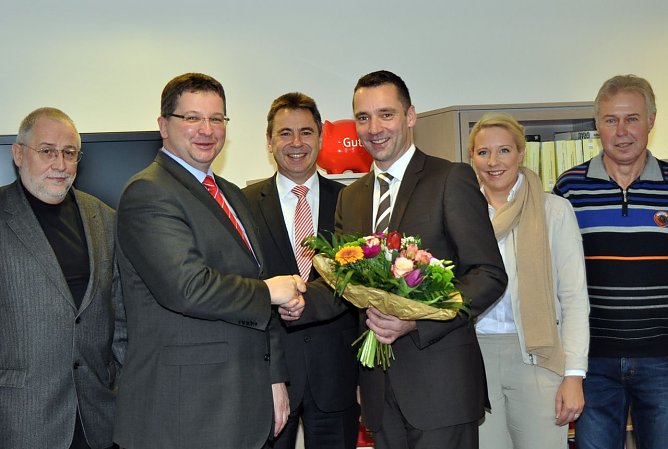 Von links: Roland Handrek, Thomas Seeber, Wolfgang Asche, Niels Neu, Carina Schmidt und Hans-Joachim Junker (Foto: NUV)