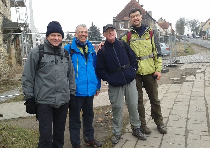 Am Ziel in Halle (Foto: privat) Am Ziel in Halle (Foto: privat)