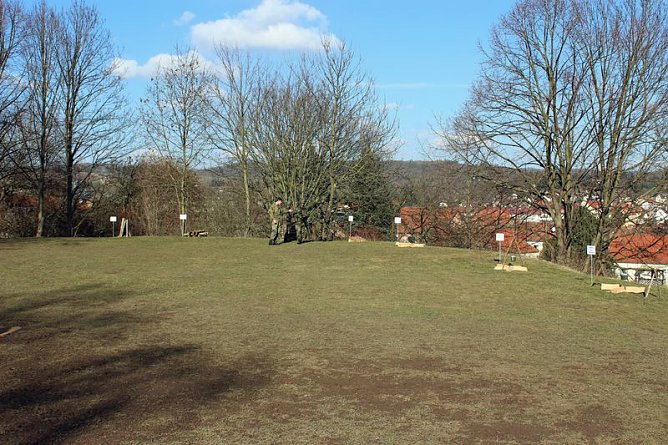 Neuer Lehrgang in Sondershausen vereidigt (Foto: Karl-Heinz Herrmann) Neuer Lehrgang in Sondershausen vereidigt (Foto: Karl-Heinz Herrmann)