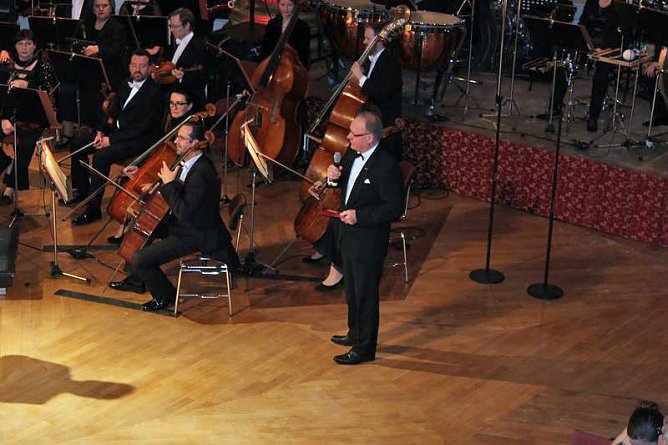 nnz/kn: Ballgeflüster mit Premiere (Foto: Karl-Heinz Herrmann) nnz/kn: Ballgeflüster mit Premiere (Foto: Karl-Heinz Herrmann)