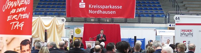 In der Wiedigsburghalle werden heute und morgen Ausbildungsberufe vorgestellt. (Foto: nnz) In der Wiedigsburghalle werden heute und morgen Ausbildungsberufe vorgestellt. (Foto: nnz)