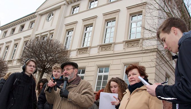 Dr. Schr&ouml;ter als Zeitzeuge (Foto: I. Bergmann)