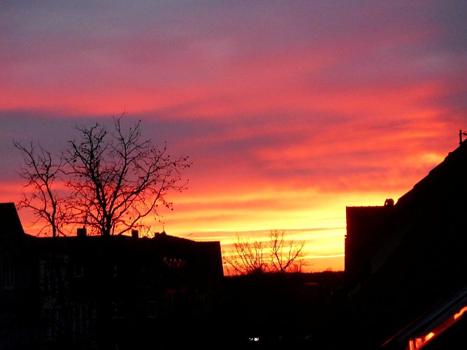 Sonnenuntergang am 8. M&auml;rz in Nordhausen (Foto: Bernd Thielbeer)