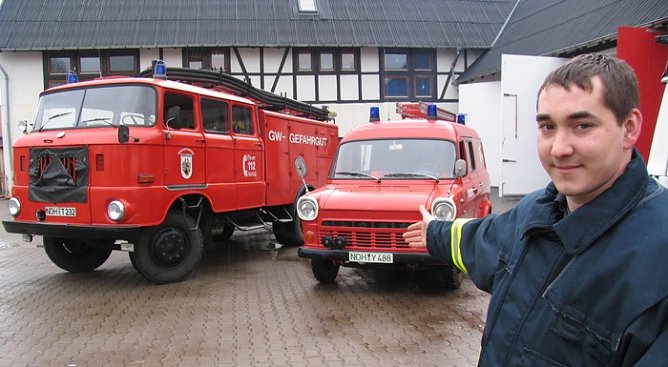 Zwei Autos zu verkaufen (Foto: psv) Zwei Autos zu verkaufen (Foto: psv)