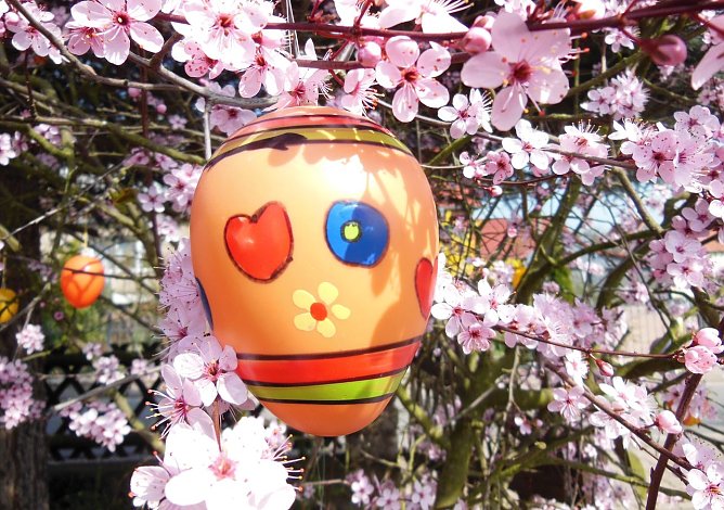 Ostern im Bergwerk (Foto: L. Schubert) Ostern im Bergwerk (Foto: L. Schubert)