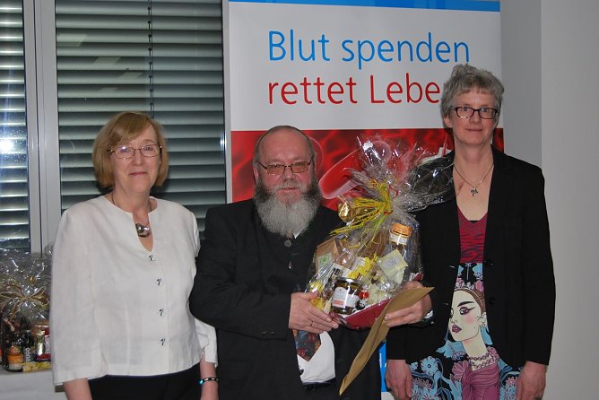 Blutspender geehrt (Foto: SHK/Blutspendezentrale)