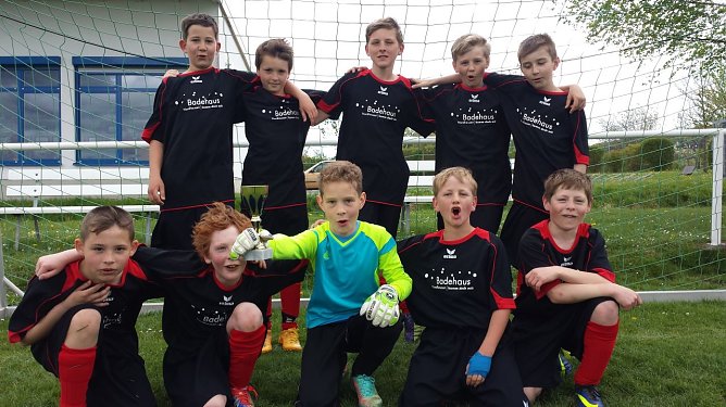 Herders Fußballer haben eine weitere Hürde in Richtung Landesfinale genommen (Foto: Werner Hütcher) Herders Fußballer haben eine weitere Hürde in Richtung Landesfinale genommen (Foto: Werner Hütcher)