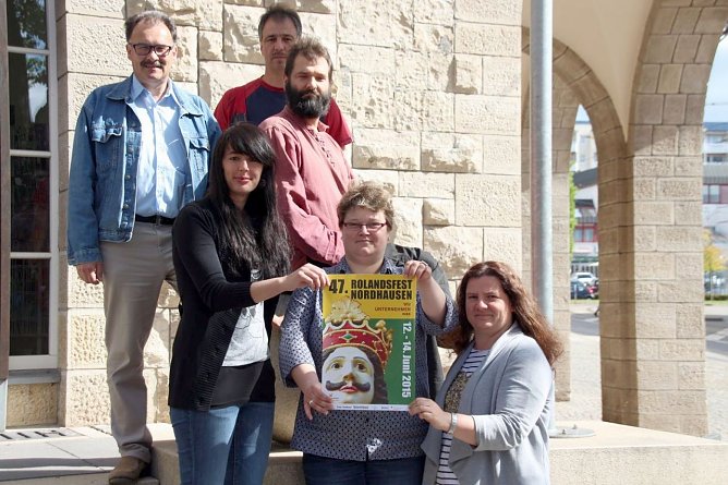 Vorbereitungstreffen der Akteure. Im Bild: Uwe R&uuml;diger, Pro Vita Akademie, Sabine Reich vom Kreisjugendring, Ralf J&auml;ger vom Drachenland e.V. Rodishain, Frank Tuschy vom Kinderkirchenladen, Steffi B&ouml;nisch vom Mehrgenerationenhaus sowie Sarina Panke von den Johannitern. (Foto: Patrick Grabe)