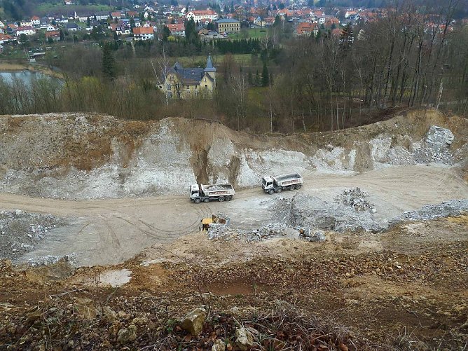 Die Westseite des R&ouml;seberg (Foto: Dr. Reiner Cornelius)
