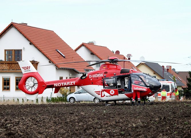 Der schnellste am Einsatzort - Rettungshubschrauber Christoph 37 (Foto: Maike Glöckner ) Der schnellste am Einsatzort - Rettungshubschrauber Christoph 37 (Foto: Maike Glöckner )