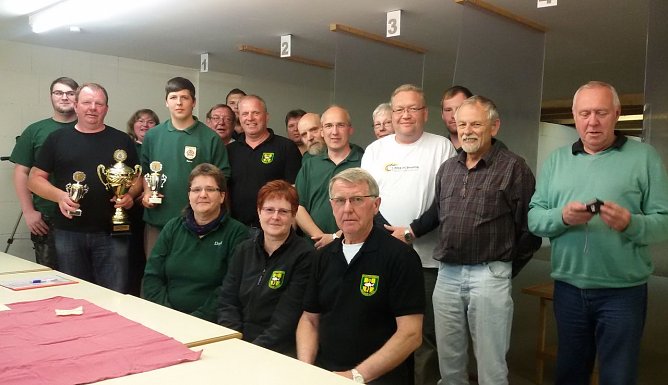 Fünfter Vergleich mit Neuhof (Foto: privat) Fünfter Vergleich mit Neuhof (Foto: privat)