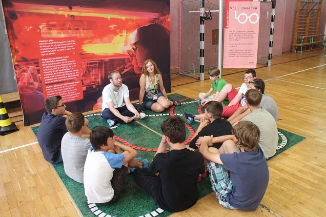 Jede Station wird von ausgebildeten Moderatoren betreut (Foto: Angelo Glashagel)