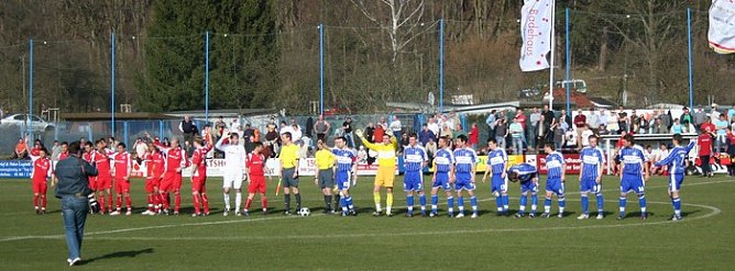 Fu&szlig;ballfest im AKS (Foto: H. Dressler)