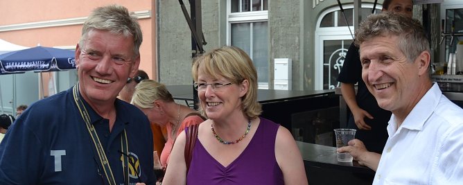 Heck im Gespr&auml;ch im vergangenen Jahr mit Inge Klaan und Oberb&uuml;rgermeister Dr. Klaus Zeh (Foto: Agentur)