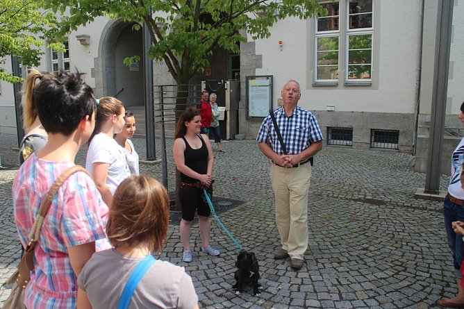 Stadtführung für Neu-Nordhäuser mit Gerald Beyermann (Foto: Angelo Glashagel) Stadtführung für Neu-Nordhäuser mit Gerald Beyermann (Foto: Angelo Glashagel)