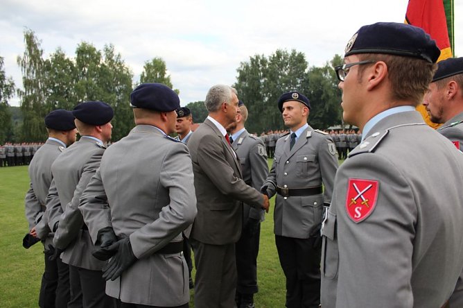 Feierliche Vereidigung in Berka (Foto: Karl-Heinz Herrmann) Feierliche Vereidigung in Berka (Foto: Karl-Heinz Herrmann)