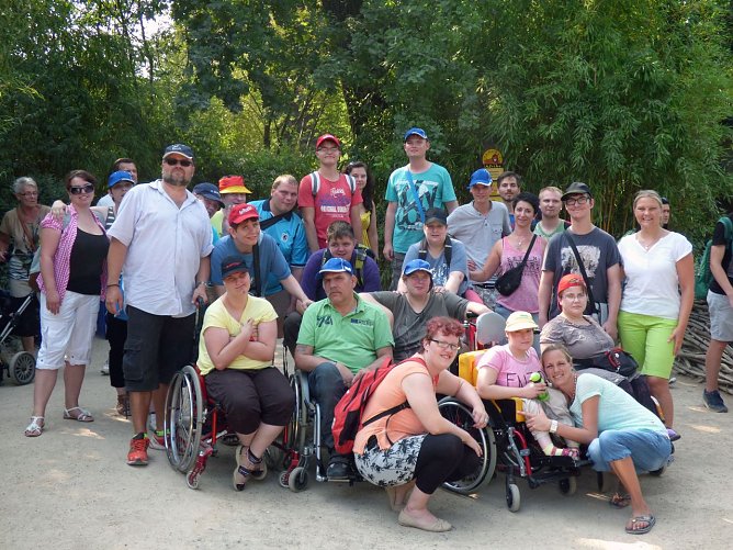 Zu Besuch im Leipziger Zoo: das Mehrgenerationenhaus S&uuml;lzhayn (Foto: KMG Kliniken plc)
