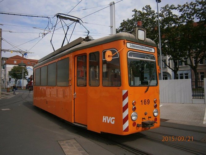 Die unbekannte Bahn - ein Schienenschleifwagen vom Typ TW 2 (Foto: Ralf Stade) Die unbekannte Bahn - ein Schienenschleifwagen vom Typ TW 2 (Foto: Ralf Stade)