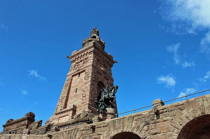 Webseite angekündigt (Foto: Karl-Heinz Herrmann) Webseite angekündigt (Foto: Karl-Heinz Herrmann)