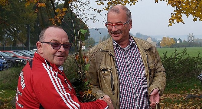 Sponsoring f&uuml;r die FSG in Salza (Foto: privat)