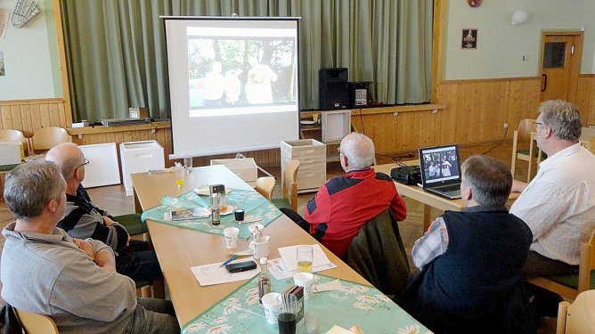 Bienen-Schnupperkurs (Foto: Th. Soszynski)