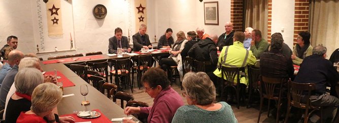 Einwohnerversammlung in Ellrich (Foto: Angelo Glashagel) Einwohnerversammlung in Ellrich (Foto: Angelo Glashagel)