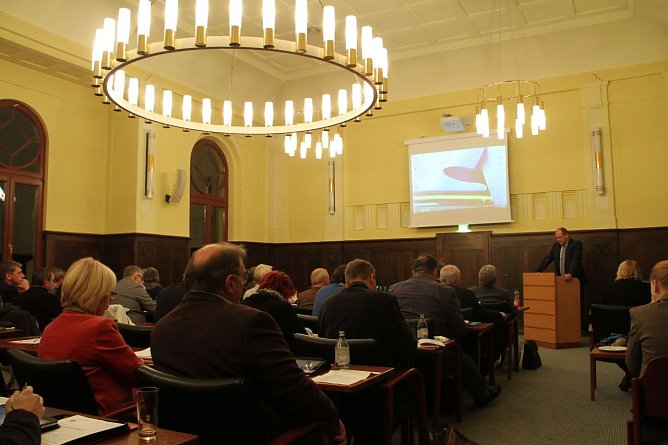 Zum letzten Kreistag des Jahres drehte es sich vor allem um den Haushalt f&uuml;r das kommende Jahr (Foto: Angelo Glashagel)